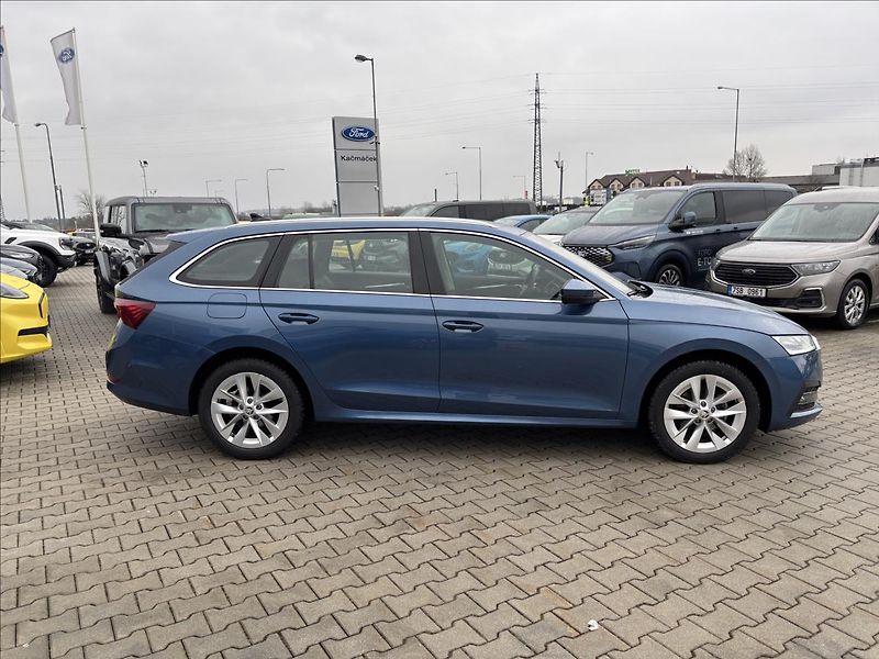 Škoda Octavia 2,0 TDI 110 kW Style DSG - fotka 6 z 41
