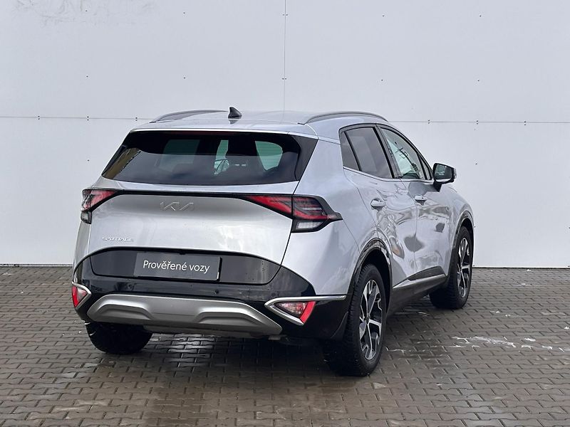 Kia Sportage 1.6 T-GDi MHEV DCT AWD TOP Evo - fotka 2 z 30