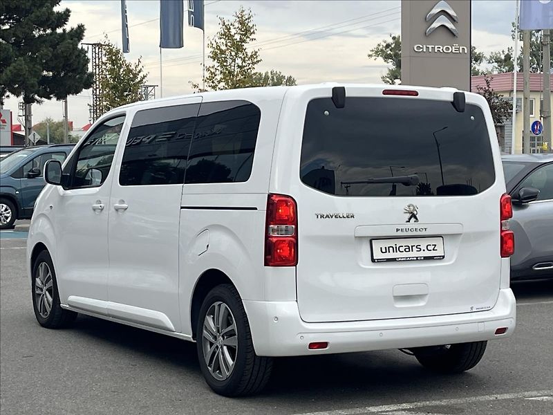 Peugeot Traveller 2,0 BlueHDI  Active - fotka 7 z 27