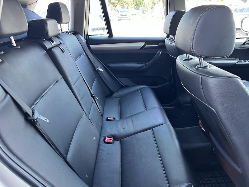 BMW X3 xDrive 20D AUTOMAT TEMPOMAT  - fotka 27 z 37
