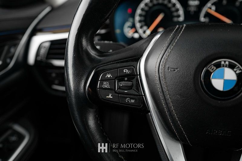 BMW Řada 6 (2018) 630d GT 195kW - fotka 29 z 42