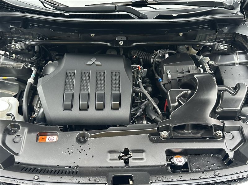 Mitsubishi Eclipse Cross 1,5 Turbo 163PS  Spirit - fotka 45 z 52