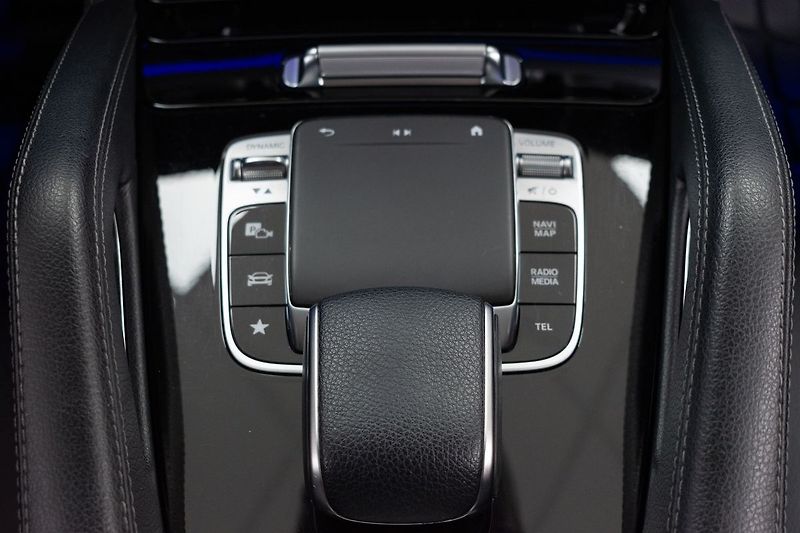 Mercedes-Benz GLE 400d 4M*AMG*AIR*TAŽNÉ*DPH*ČR - fotka 26 z 51