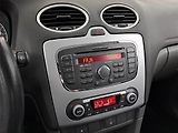 Ford Focus (2007) 1.6 16V, po STK, rezervace - náhled 12
