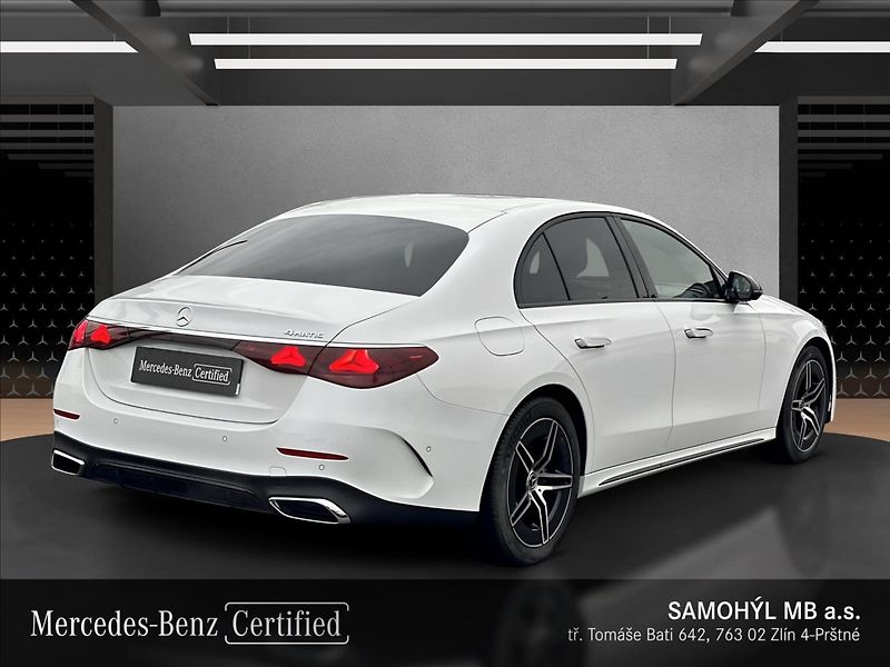 Mercedes-Benz Třídy E E 220d 4MATIC AMG linie - fotka 5 z 12