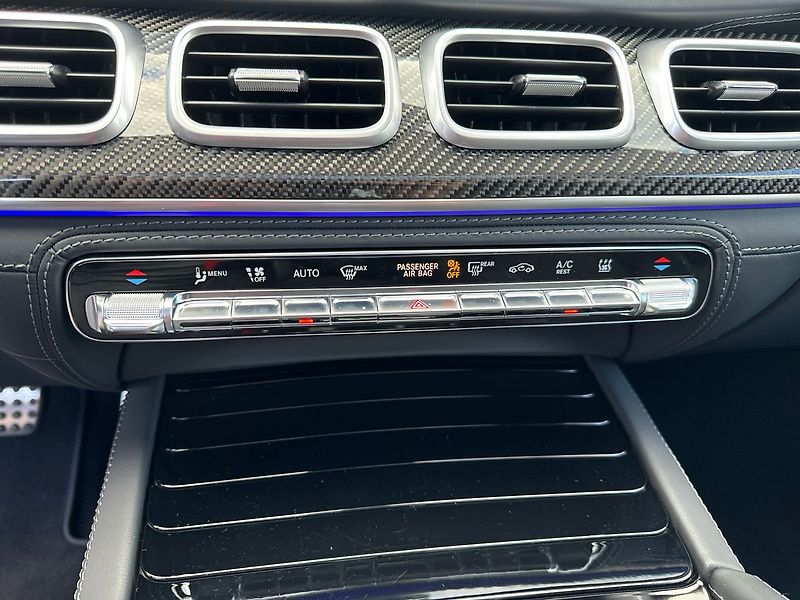 Mercedes-Benz GLE 53 AMG 4MATIC+ - fotka 18 z 31