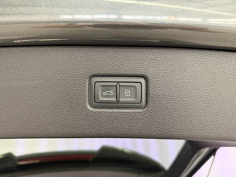 Audi Q7 50 TDI QUATTRO S-LINE, MATRIX, - fotka 30 z 32