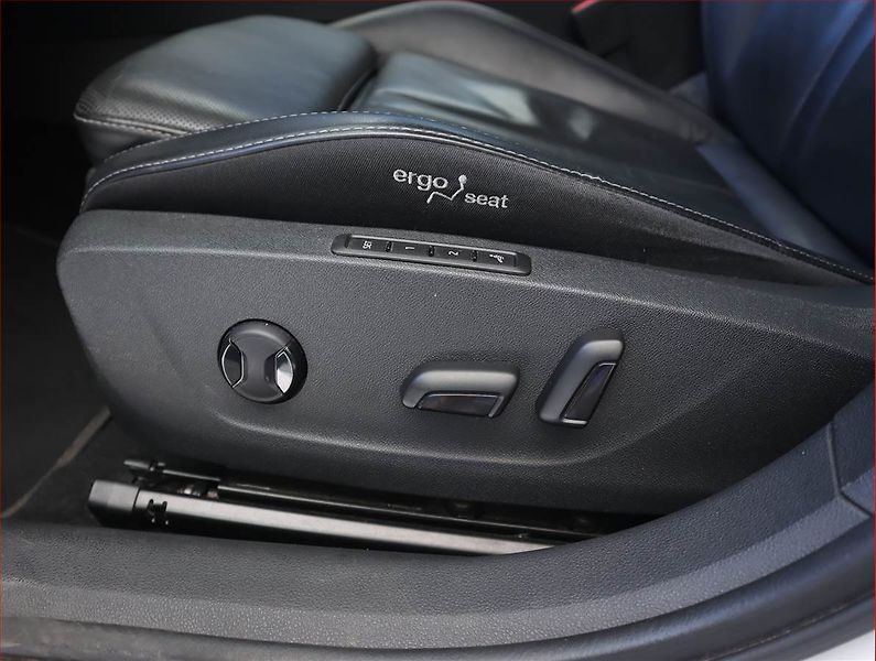 Škoda Octavia (2020) 2.0 TDI, Automat, Kůže, Navi - fotka 21 z 27