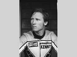 Kenny Roberts, Barry Sheene a Johny Cecotto při holandské TT 500 ccm v Assenu.