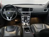 Volvo V60 (2016) 2.0 D4, Ocean Race, AT - náhled 8