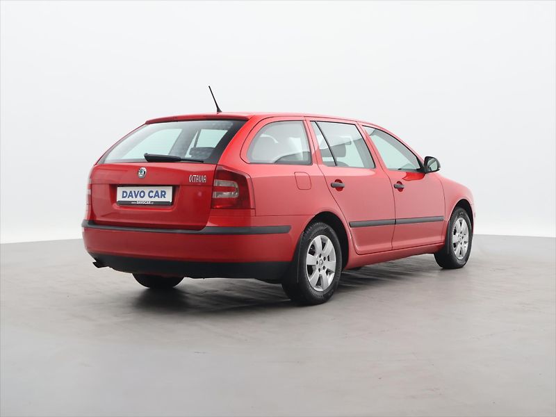 Škoda Octavia 1,6 i 75kW CZ 1.Maj Klima Tour - fotka 7 z 25