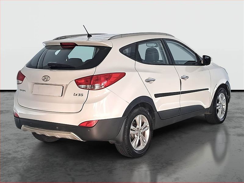 Hyundai ix35 (2012) 1.6 GDI, Tempomat - fotka 5 z 17