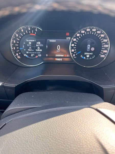 Ford Galaxy 2.0 TDCi 154kW TITANIUM 7 MÍST - fotka 5 z 6