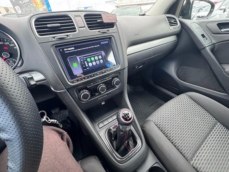 Volkswagen Golf (2009) 1,4i 59 KW BRZDY PNEU LAK - fotka 28 z 50
