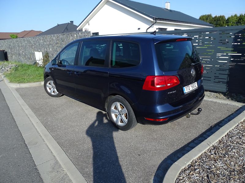 Volkswagen Sharan (2011) - fotka 3 z 20