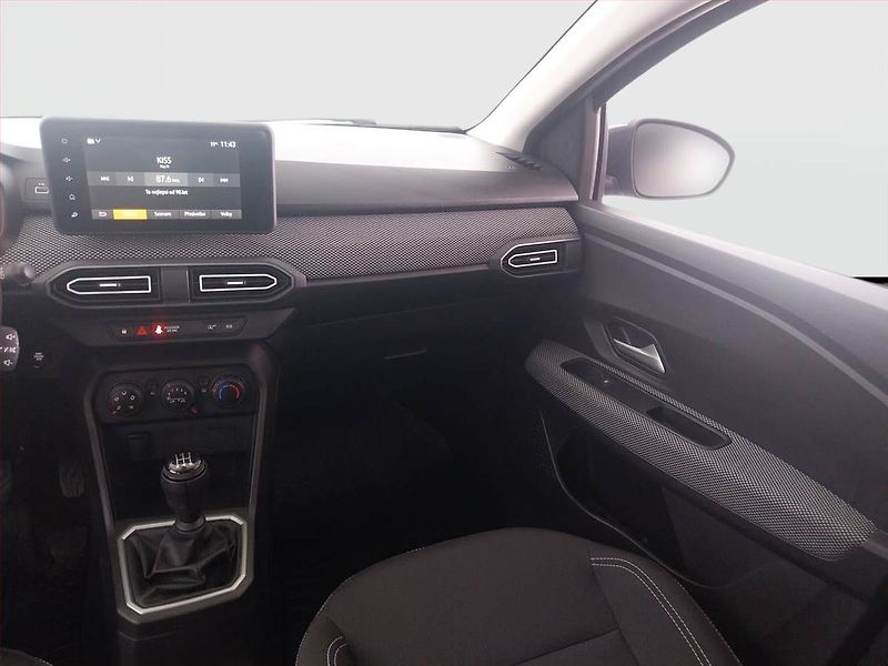Dacia Sandero (2023) 1.0 TCe, LPG, ČR,1.maj - fotka 8 z 16