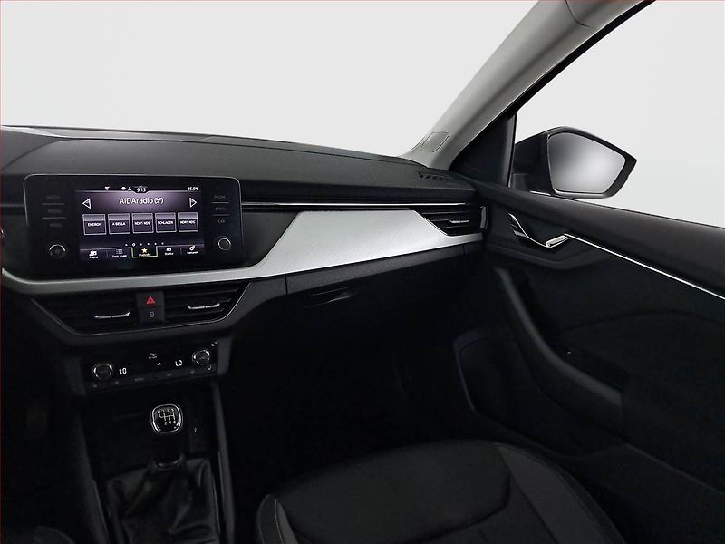Škoda Scala (2023) Ambition 1.0 TSI, Serv.kniha - fotka 8 z 16