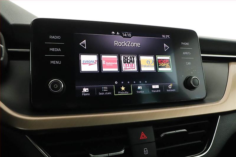 Škoda Scala (2023) Style 1.0 TSI, ČR,1.maj - fotka 13 z 19