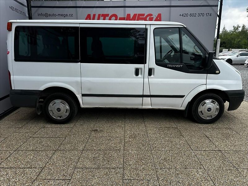 Ford Transit 2.2 TDCi 74kW 9 míst L1H1 - fotka 4 z 36