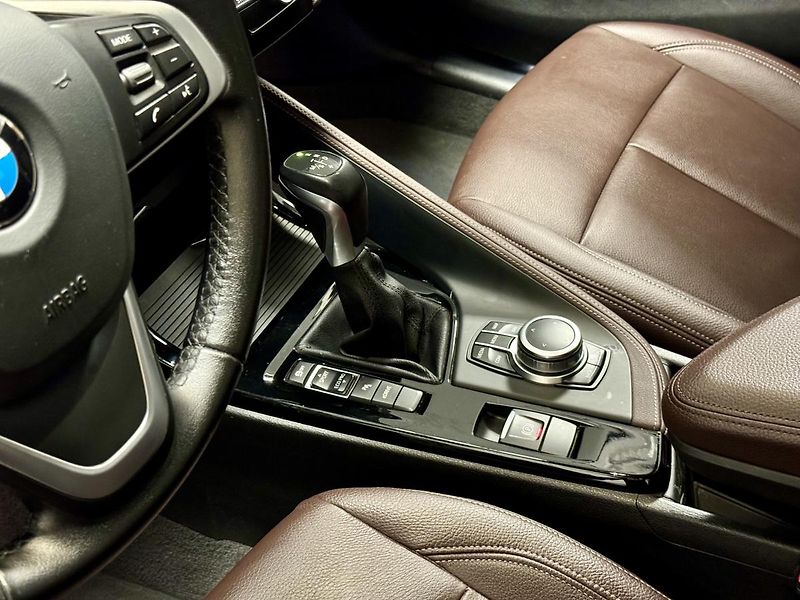 BMW X1 (2020) xDrive 25e AUT Plug in Hybrid - fotka 15 z 25