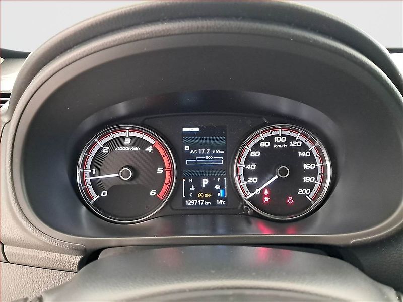 Mitsubishi L200 (2022) 2.2 DI-D - fotka 11 z 20