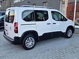Peugeot Rifter 1.2 PureTech 110 S&S,ČR,1.Maj - náhled 11