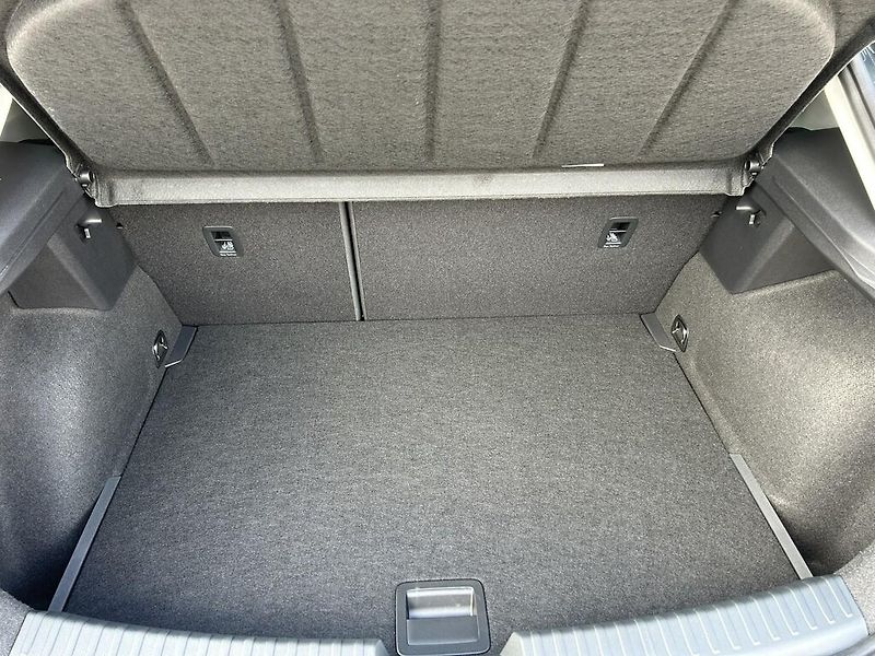 Seat Leon (2026) 1.5TSI 85kW - fotka 8 z 8