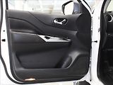 Nissan Navara 2,3 dCi 140kW AT Tekna 1.maj. - náhled 17