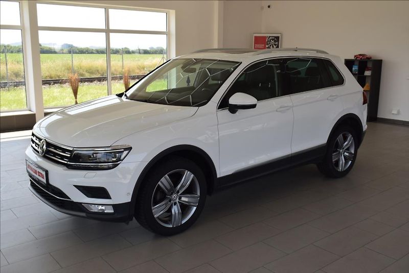 Volkswagen Tiguan 2,0 TDI, DSG,Head Up,Virtual, - fotka 1 z 55