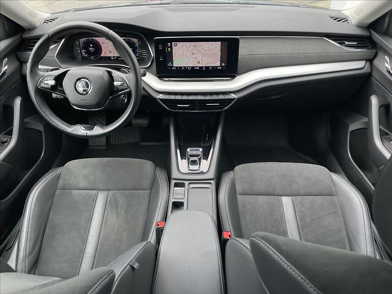 Škoda Octavia 2,0 TDI DSG Style Plus TAŽNÉ - fotka 6 z 25