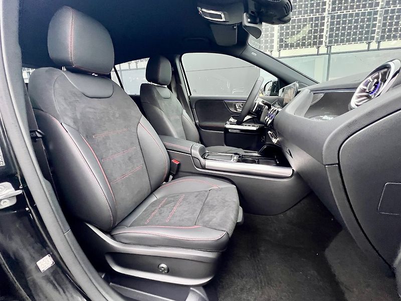 Mercedes-Benz GLA (2026) 200 d 4MATIC Edition 140 Years - fotka 15 z 27