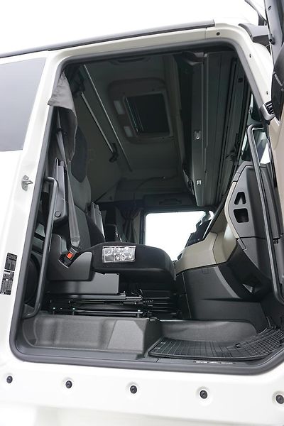 MAN TGX (2023) 18.430 / E 6 / GM / ACC / I –  - fotka 8 z 68