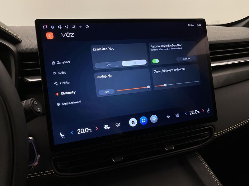 Lynk & Co 01 (2025) 01 CORE PHEV - fotka 65 z 90