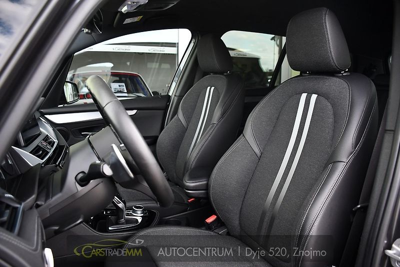 BMW Řada 2 218d GT TAŽNÉ ČR 7MÍST 1M - fotka 11 z 55