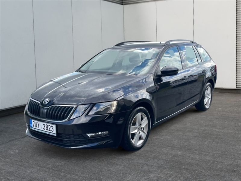 Škoda Superb 2,0 TDI 110 Style - fotka 3 z 11