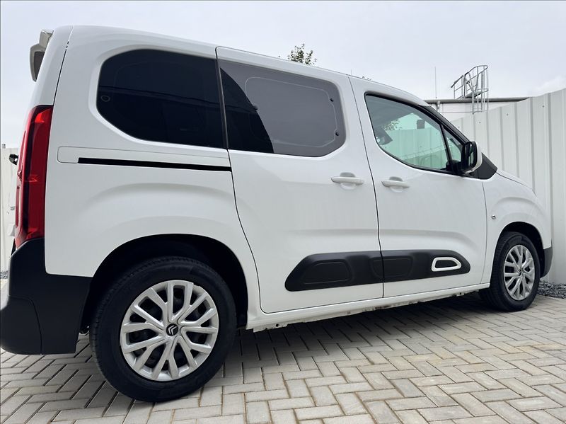 Citroën Berlingo 1,5 BlueHDi tažné DPH 1.maj ČR - fotka 17 z 50