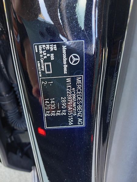 Mercedes-Benz Třídy S (2022) MAYBACH S 680, V12 - fotka 42 z 48