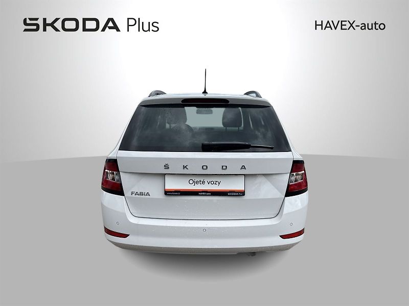Škoda Fabia (2021) Combi 1.0 TSI Ambition + - fotka 29 z 29