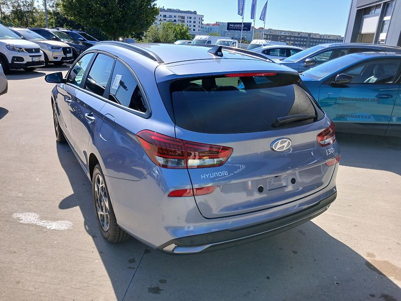 Hyundai i30 1,0 T-GDI GO CZECH Nový vůz - fotka 4 z 11