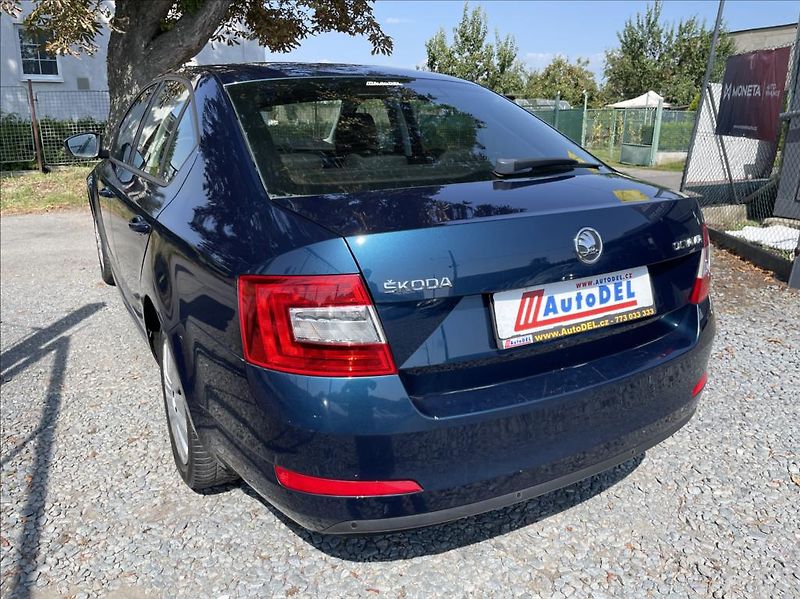 Škoda Octavia 1,2 TSi 77kW  Senzory,Tempomat - fotka 3 z 49