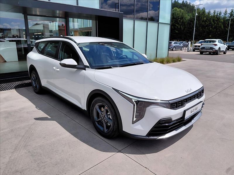 Kia K4 (2026) 1,0   T-GDI SW SPIN - fotka 3 z 15