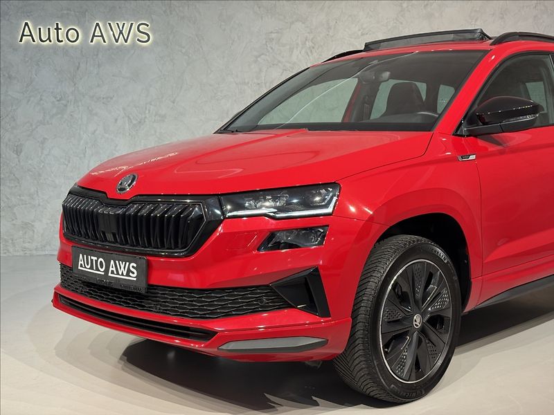 Škoda Karoq 2,0 TDi  DSG Sportline Virtual - fotka 4 z 49