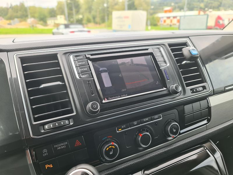 Volkswagen Transporter (2016) MULTIVAN 2.0TDi 110-KW OLOMOUC - fotka 60 z 103