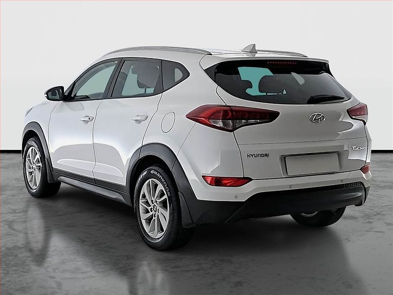 Hyundai Tucson (2017) Trikolor 1.7 CRDi, Serv.kniha - fotka 4 z 19