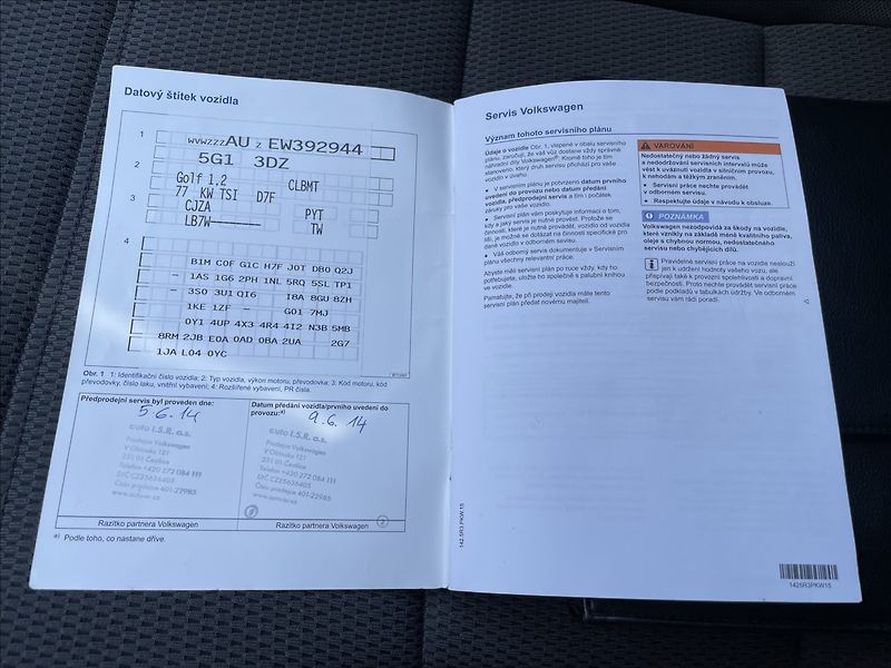 Volkswagen Golf 1,2 TSI 77KW DSG,ČR.1.MAJ. - fotka 24 z 33