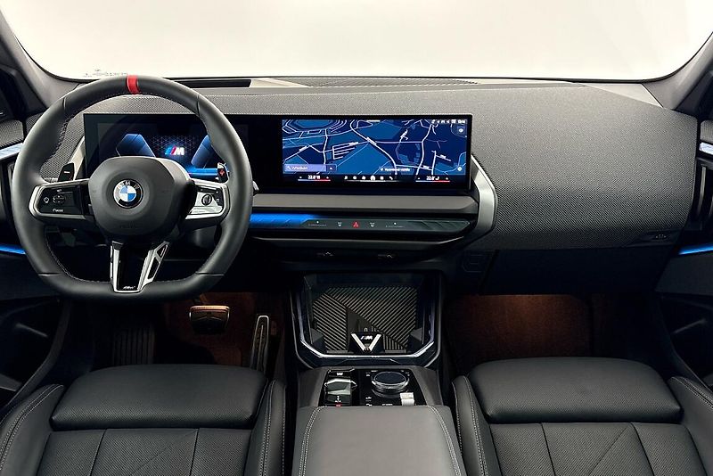 BMW X3 M50 xDrive - fotka 15 z 26