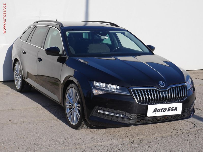 Škoda Superb (2019) 2.0 TDi, Ambition, navi, LED - fotografie inzerátu