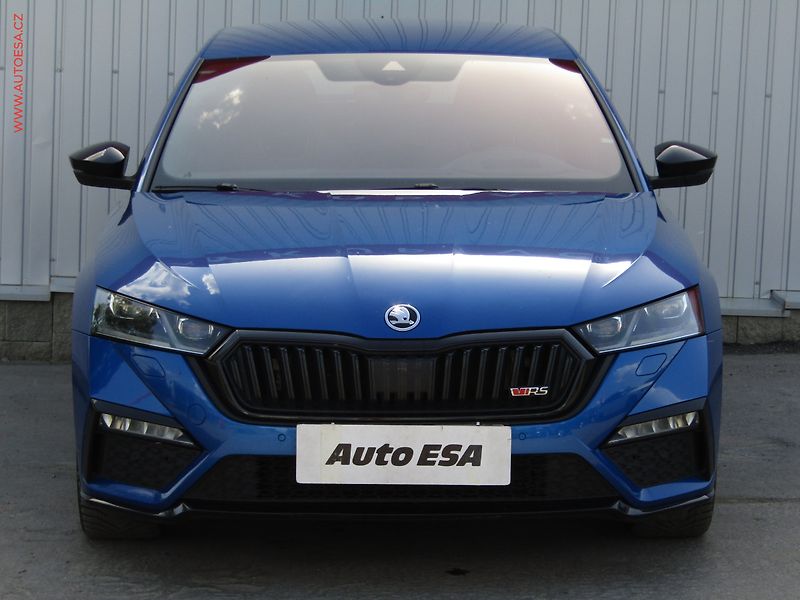 Škoda Octavia (2020) 2.0 TDi 4x4, ČR, RS, DSG, LED - fotka 2 z 22