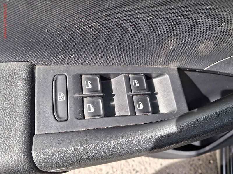 Škoda Rapid (2013) 1.2 TSi, Ambition - fotka 12 z 16