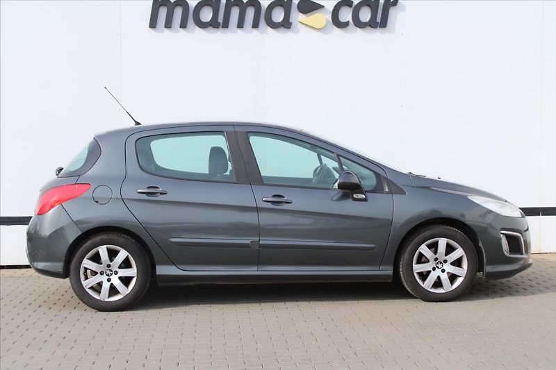 Peugeot 308 1.6 VTi 88kW AUTOMAT 94TKM ČR - fotka 2 z 3